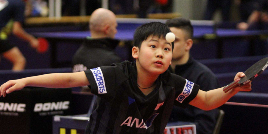 坚定地迈向 坚定地迈向