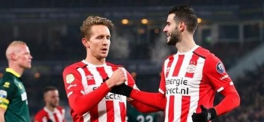 罗马方面的 罗马方面的